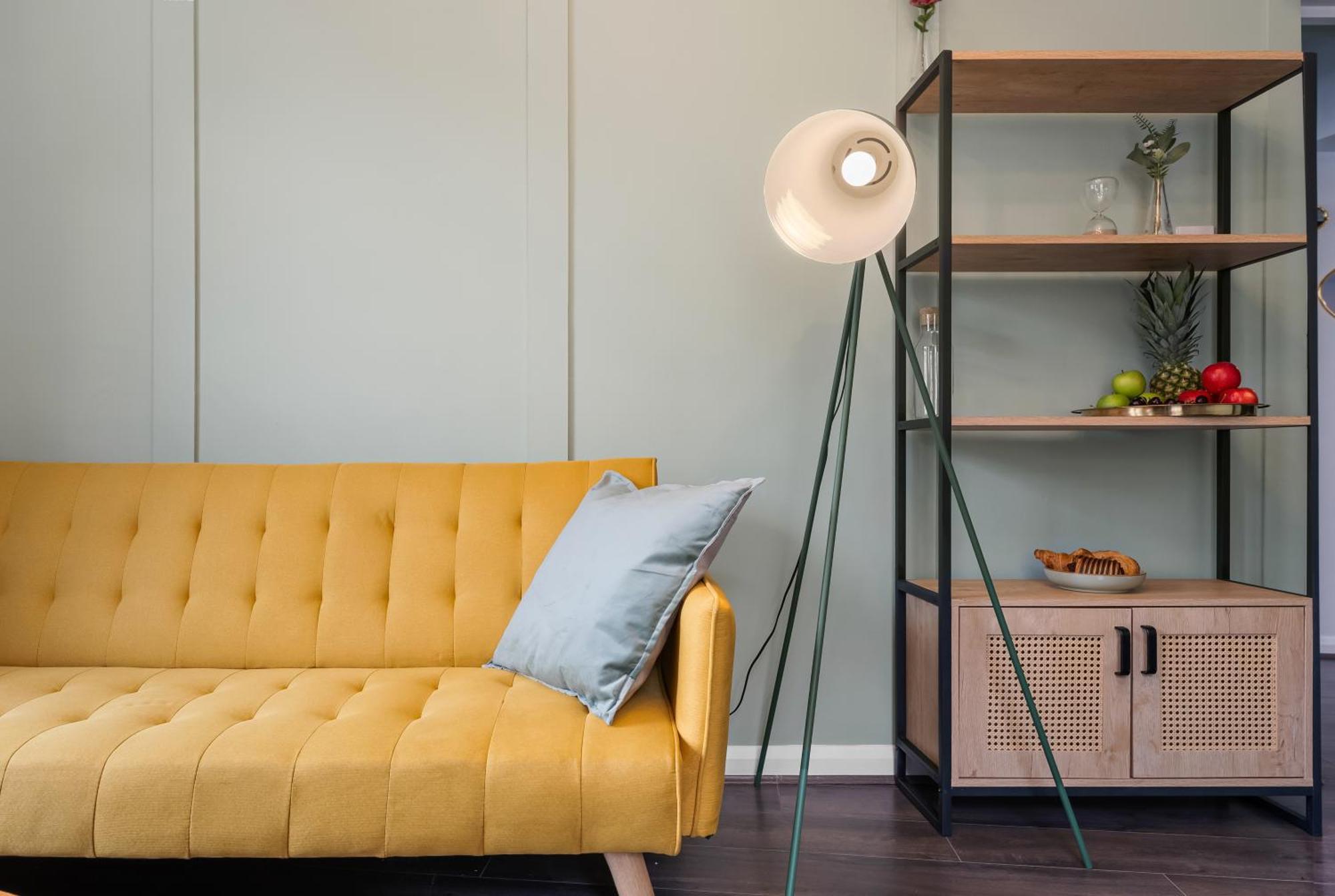 Chic 2 Bedroom Apartment Near Liverpool Street By Gold Stays Londen Buitenkant foto